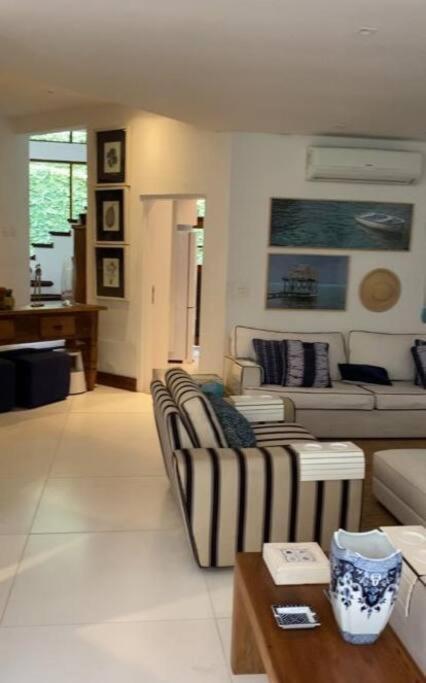 Casa Deliciosa Em Condo C/ Piscina Frente Ao Mar Sao Sebastiao  Dış mekan fotoğraf